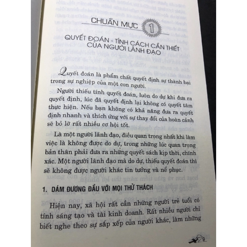 Jack Welch và 11 chuẩn mực điều hành của nhà lãnh đạo 2019 mới 85% bẩn nhẹ bụng sách Lam Minh HPB2306 SÁCH KỸ NĂNG 916027