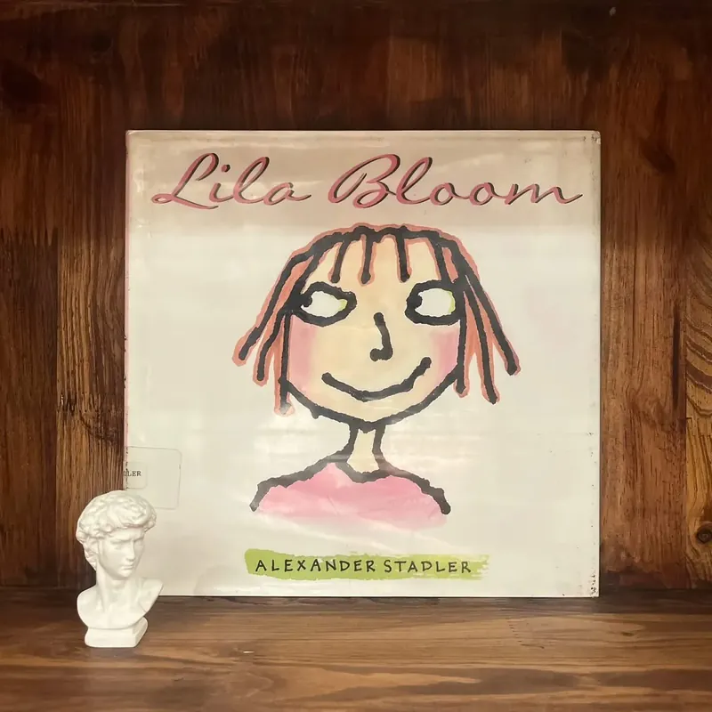 ✨𝑳𝒊𝒍𝒂 𝑩𝒍𝒐𝒐𝒎✨ 735417