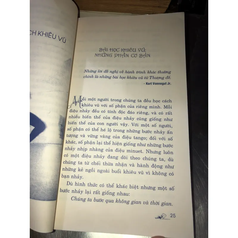 Khiêu vũ với số phận - Sharon Wegscheider Cruse 1013169