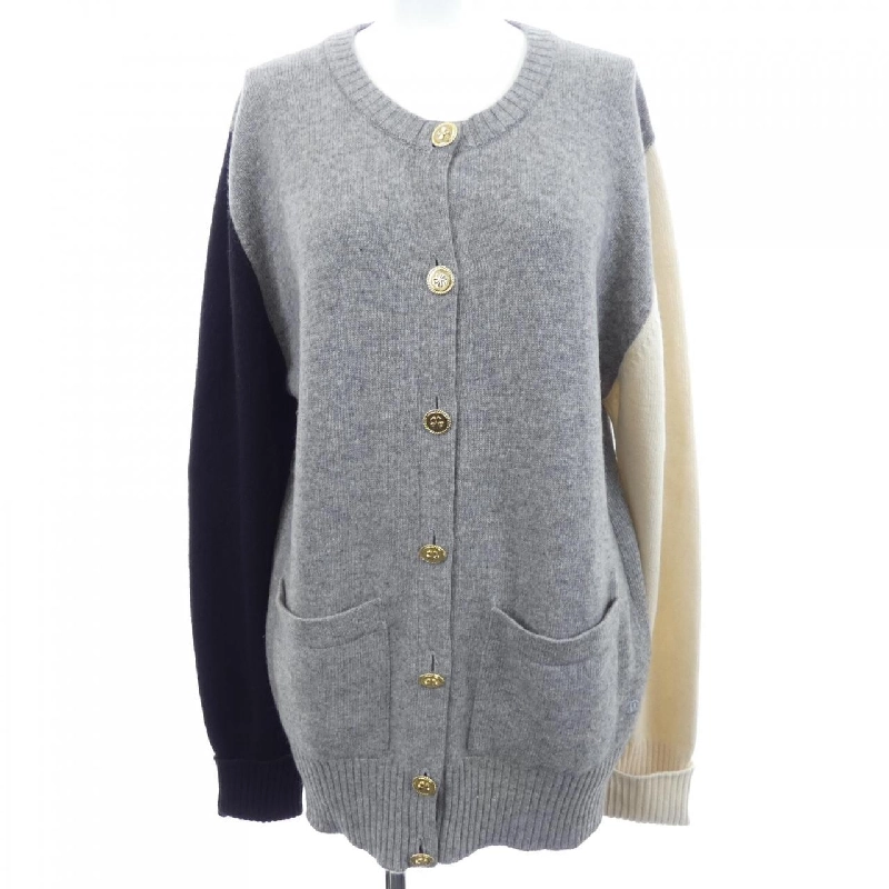 CHANEL SHANEL SẢN XUẤT TẠI SCOTLAND ÁO KHOÁC CÓ NÚT BÙA - Hàng hiệu Chính hãng 774482