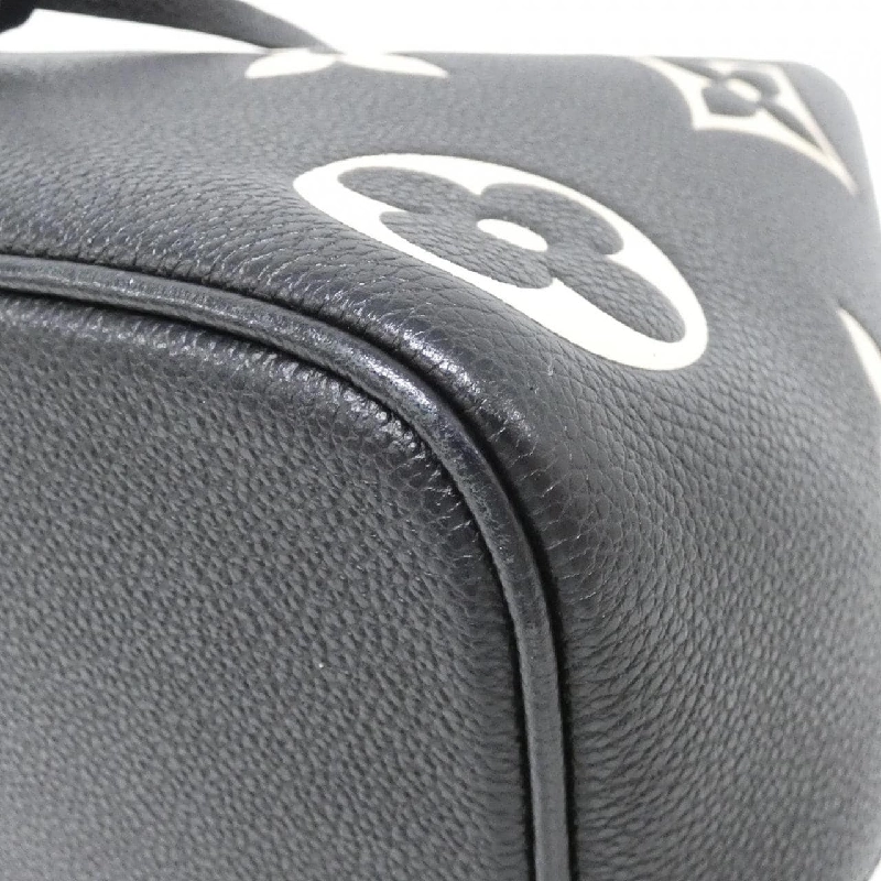 Túi xách vai Louis Vuitton Monogram Bicolor Empreinte Neo Noé MM M45497 609149