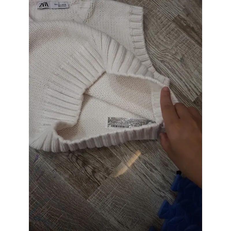 Áo len nữ Zara trắng size S 599932