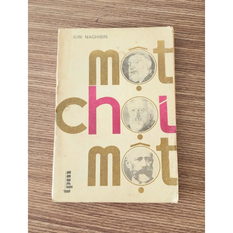 Tiểu thuyết Nga của I. U. Naghibin: MỘT CHỌI MỘT (236 trang) 782677