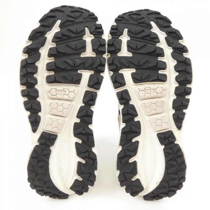 Giày sneaker UGG - Hàng hiệu Authentic 903722