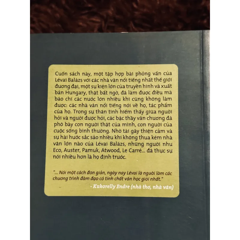 Thế giới là một cuốn sách mở 709320