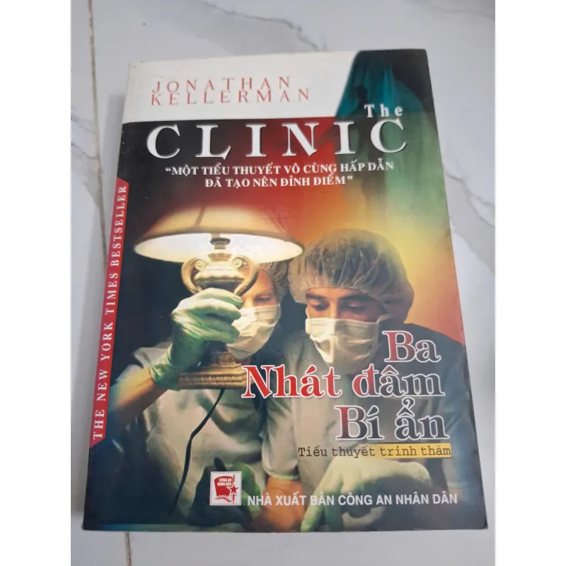 Ba nhát đâm bí ẩn (The Clinic) - Jonathan Kellerman 604752