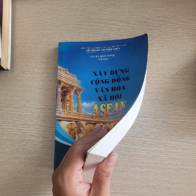 Xây dựng cộng đồng văn hóa - xã hội ASEAN<br>GS. TS. Đức Ninh (Chủ biên) 539567