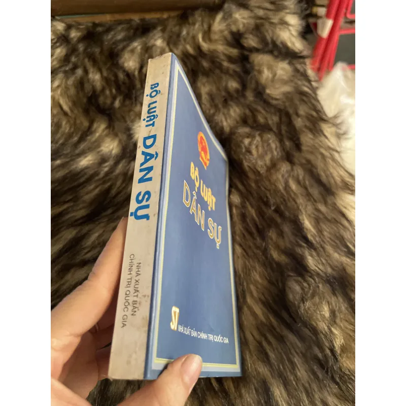 Bộ luật dân sự (in năm 2005) 693161