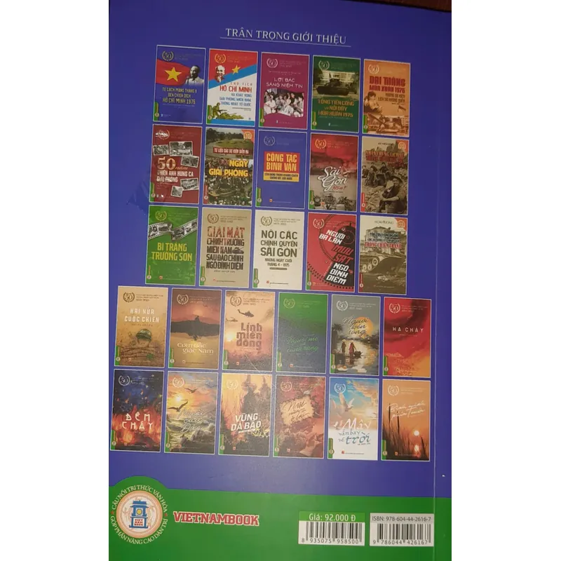 Sách: Từ Cách mạng tháng 8 đến chiến dịch Hồ Chí Minh 1975 694056