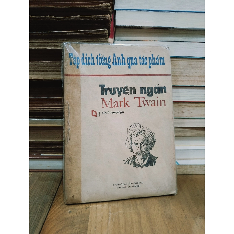 Tập dịch tiếng Anh qua tác phẩm (sách song ngữ) 559857