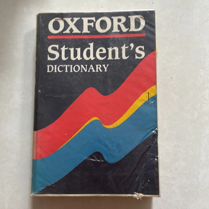 Oxford Student’s Dictionary 687523