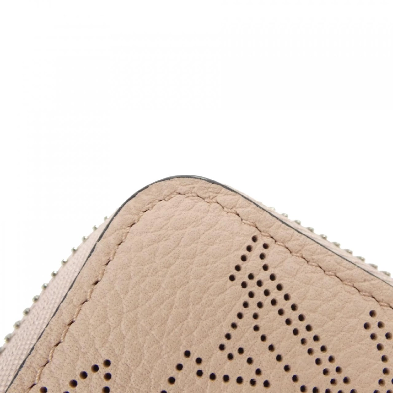 Ví Zippy Mahina Louis Vuitton M61868 622784