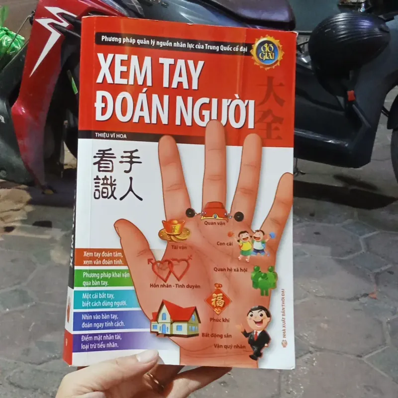 Xem tay đoán người - Thiệu Vĩ Hoa 1018689