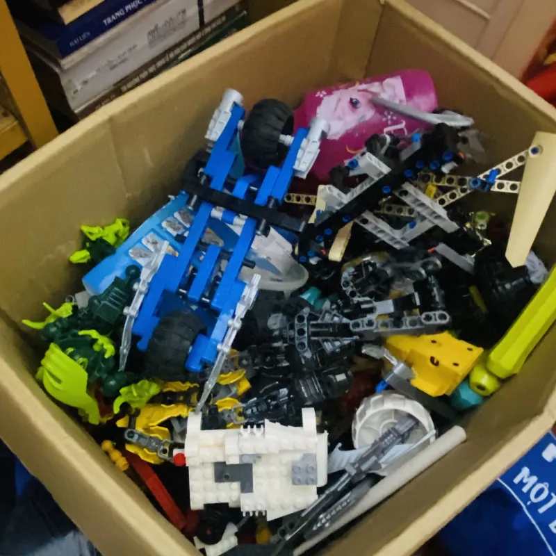 Đồ chơi lego cho bé - lẻ hàng Lego 775778