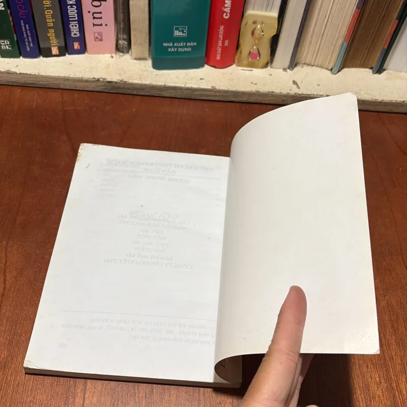 [Có Vết Dơ] - II Sức Khoẻ: Chữa Bệnh Theo Kinh Nghiệm Dân Gian - Vương Trung Hiếu - 2011 798986