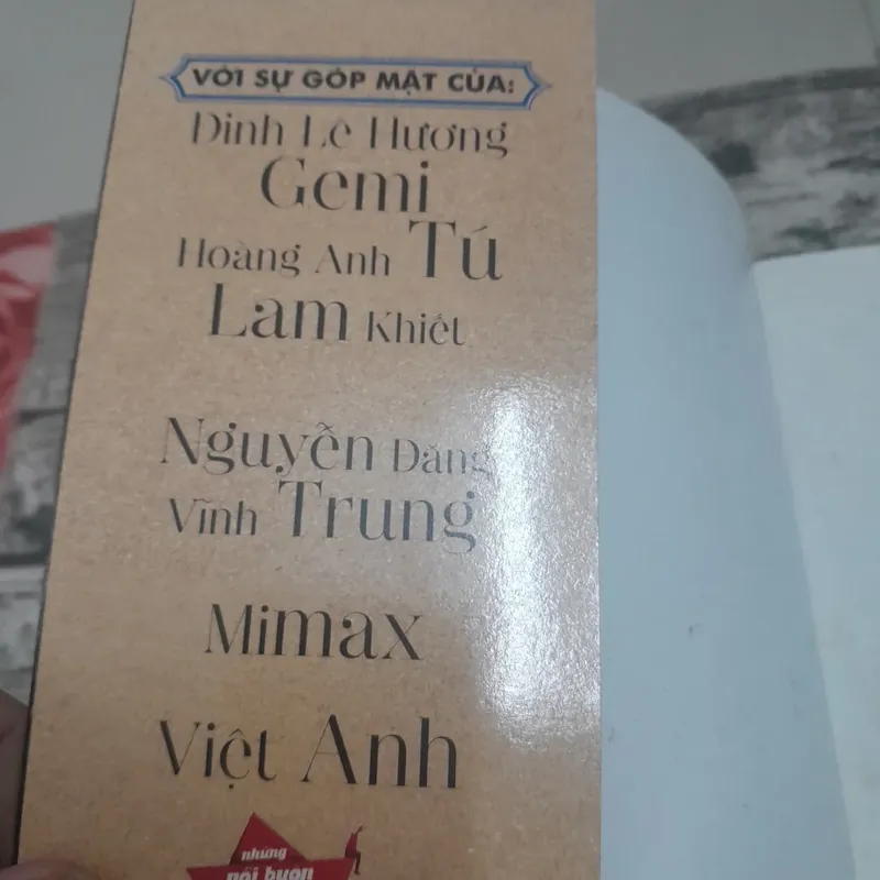 Đường tắc quá hạnh phúc chưa đến kịp. Nhiều tác giả ...Hoàng Anh Tú 688806