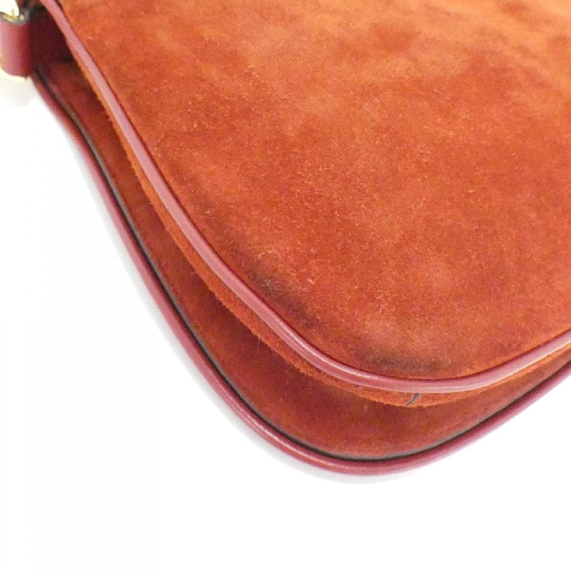 Túi đeo vai GUCCI BLONDIE 699268 17IPG 608710