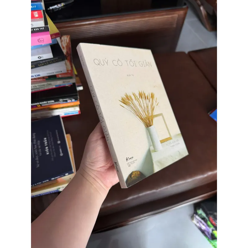 QUÝ CÔ TỐI GIẢN – ALEX TU - K4 1024918