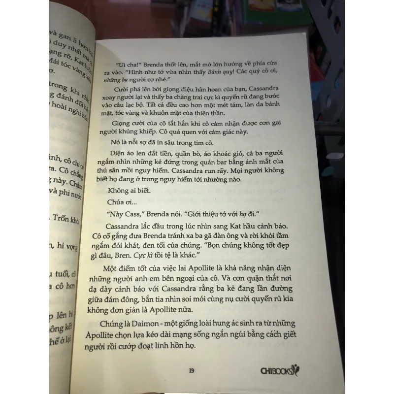 Nụ hôn tử thần - Sherrilyn Kenyon 1006368