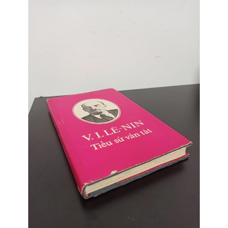 V. I. Lê Nin - Tiểu Sử Vắn Tắt (Bìa Cứng) (1985) Mới 70% HCM.ASB2102 913071