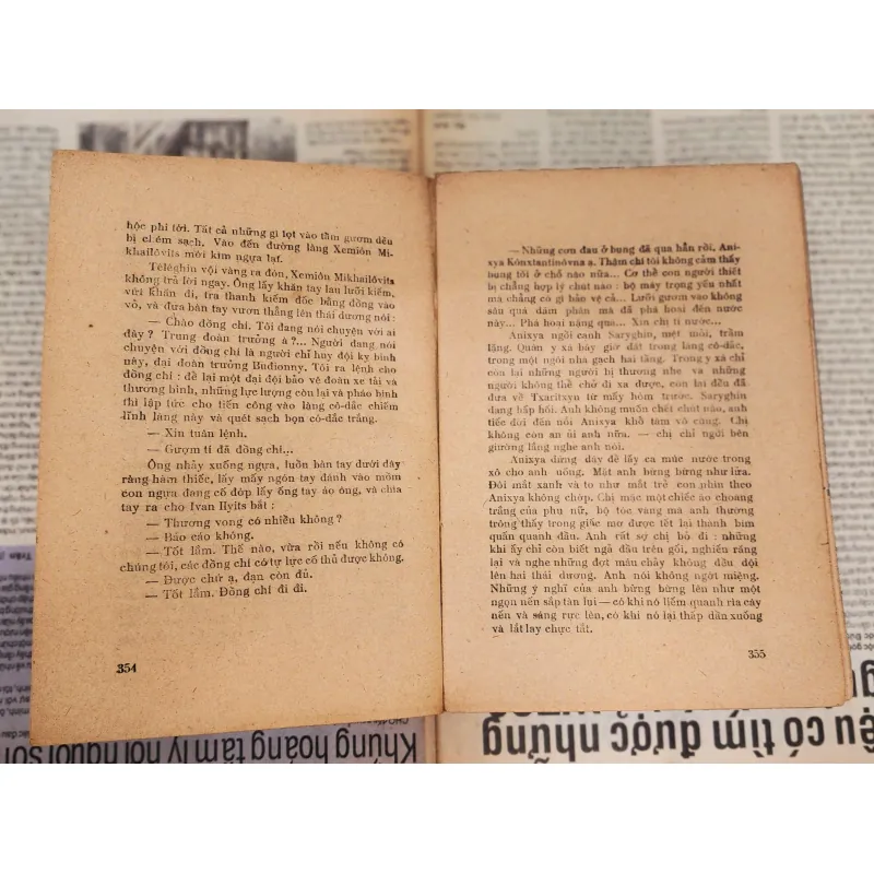 Trọn bộ 3q VH kinh điển CON ĐƯỜNG ĐAU KHỔ của Aleksey N. Tolstoy (in 1977, 1717 trang) 757942