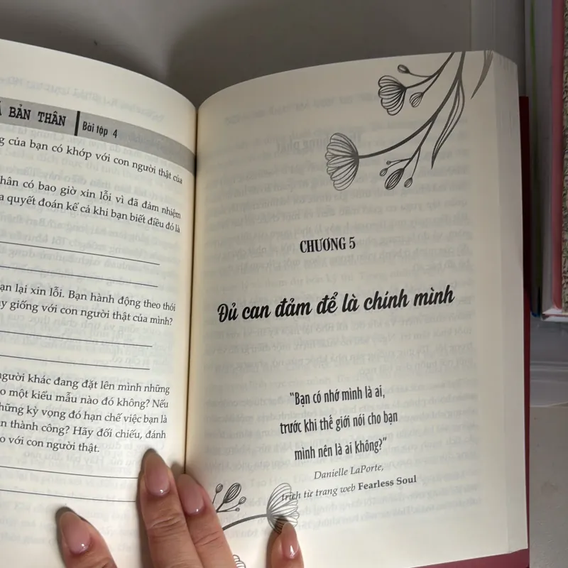 Tính nữ dữ dội và dịu êm 991609