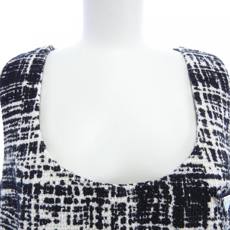 Đầm PRADA Logo Tam Giác P3G46 S221 10FV - Hàng hiệu Chính hãng 646132