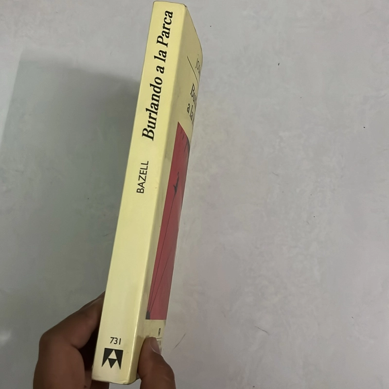 Burlando a la Parca - Josh Bazell (Ngoại văn) 502107