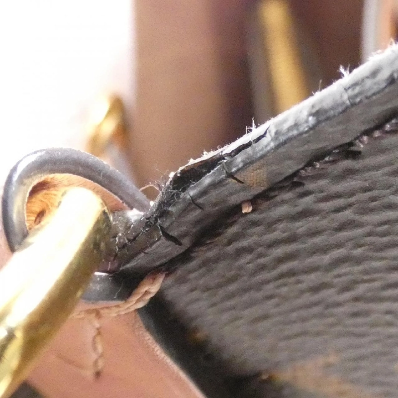 Túi xách vai Louis Vuitton Monogram Neo Noé MM M44022 610571