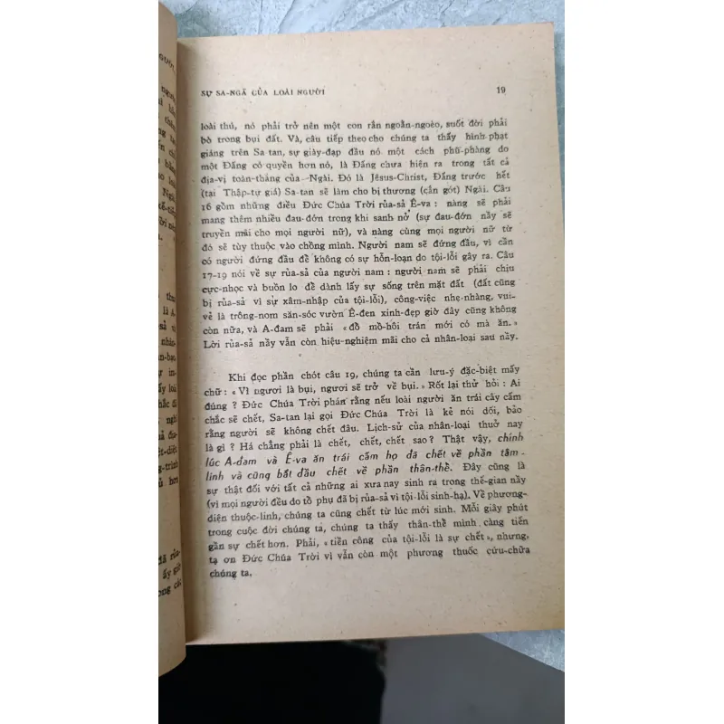 LỊCH SỬ LOÀI NGƯỜI DƯỚI MẮT THƯỢNG ĐẾ - PAUL R.ALDERMAN, JR 748866