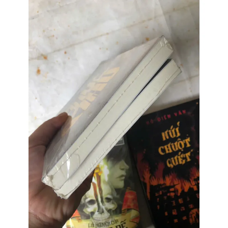 Sách Hô Diên Vân: Núi chuột quét, Lời nguyền của hoàng đế, Phục thù 736384