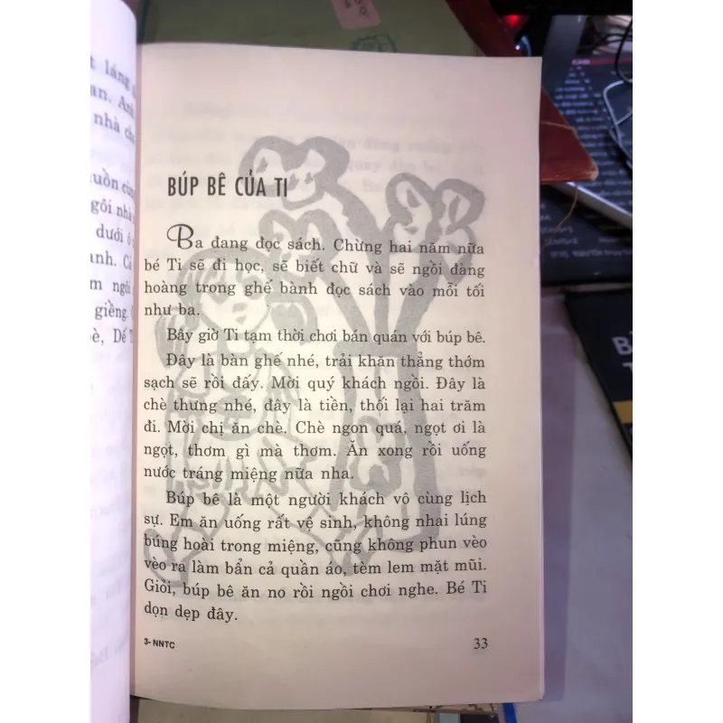 Ngôi nhà trong cỏ - Lý Lan 1019379