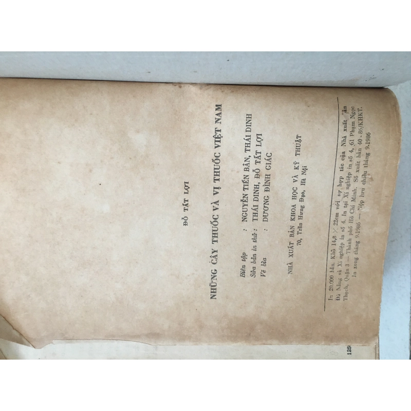 Những cây thuốc và vị thuốc Việt Nam - Đỗ Tất Lợi  (1986) 500075
