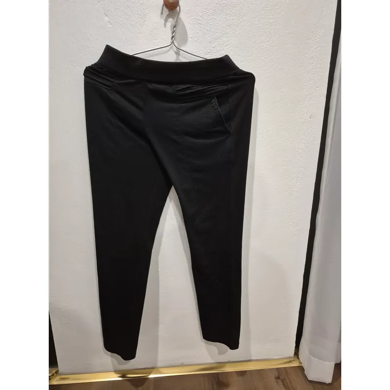 Quần nỉ nữ (sz M đã qua sử dụng) 738198