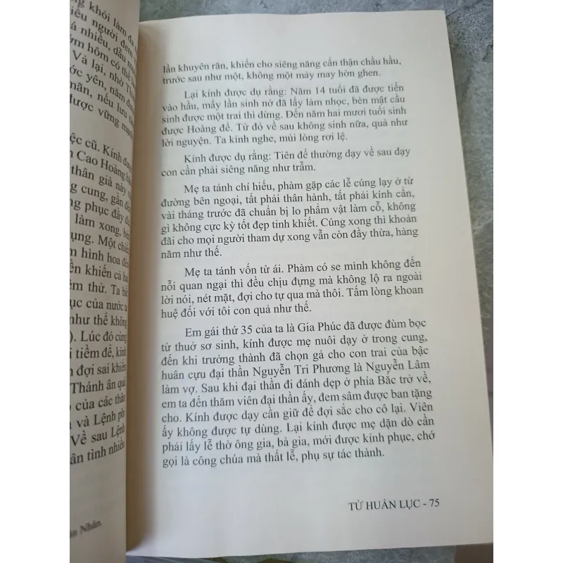 TỨ HUẤN LỤC NHỮNG GHI CHÉP LỜI DẠY CỦA HOÀNG THÁI HẬU TỪ DỤ 592868