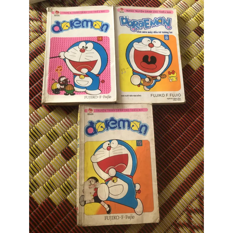 Truyện Doremon - Doremon ngắn - combo 3c 2c đọc xuôi, 1c đọc ngược 1023576