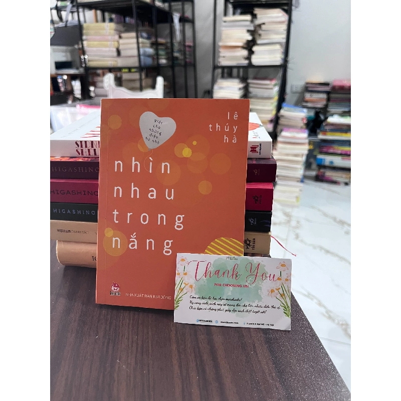 Nhìn Nhau Trong Nắng - Lê Thúy Hà 792688