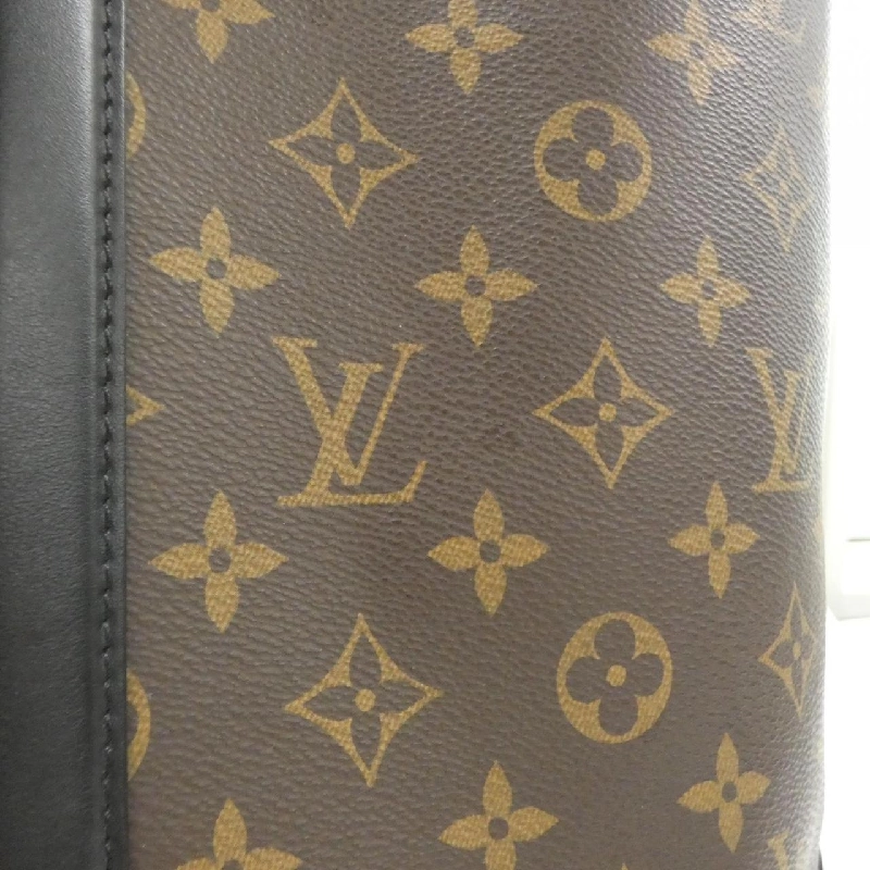 Túi xách cuối tuần Monogram Macassar GM M45733 của Louis Vuitton 611164