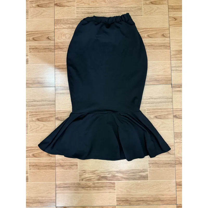 Chân váy đuôi cá đen 936938