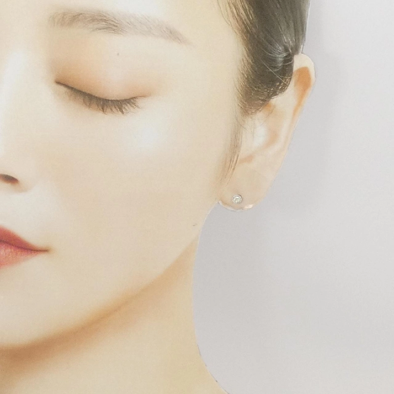 K18WG Bông tai kim cương 0.08CT - Hàng hiệu Chính hãng 864046