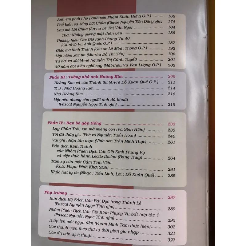 40 năm hiện diện 712077