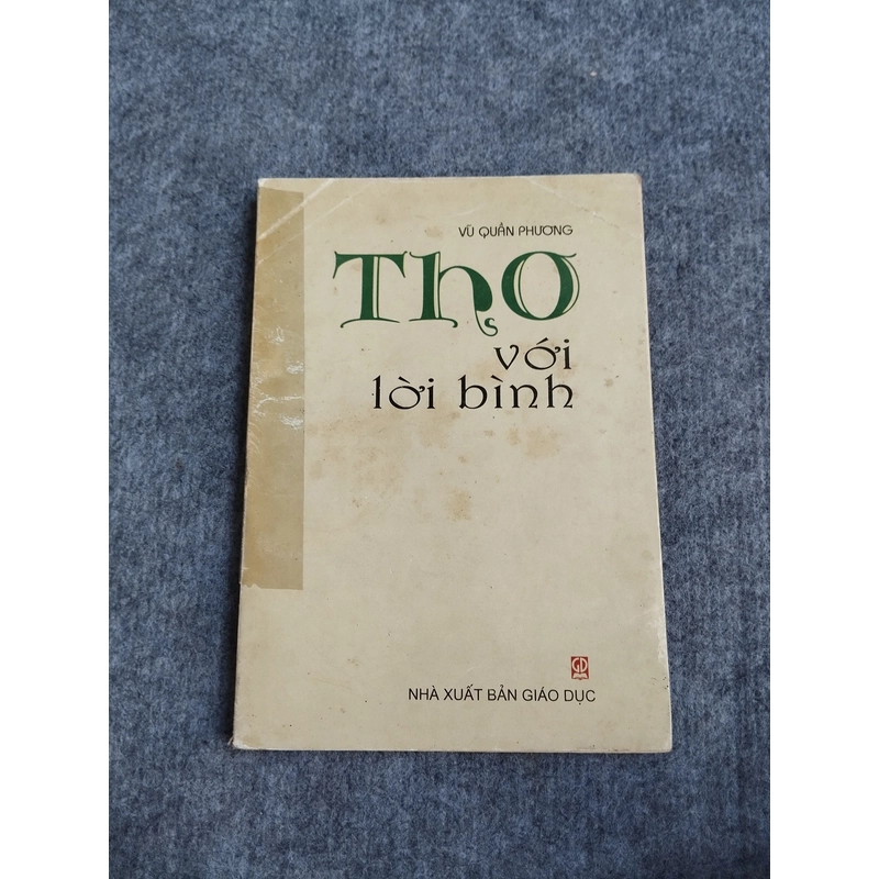 THƠ VỚI LỜI BÌNH - VŨ QUẦN PHƯƠNG 551785