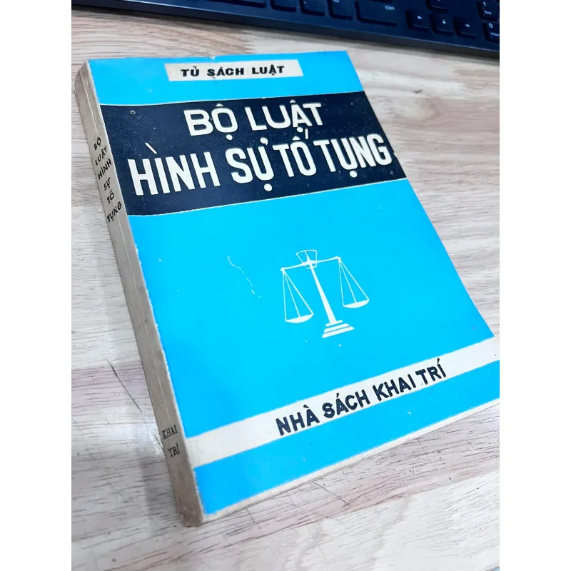 BỘ LUẬT HÌNH SỰ TỐ TỤNG 754992