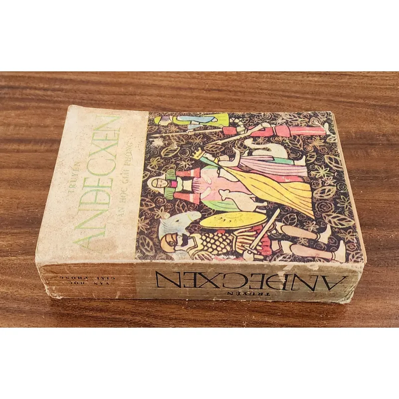 TRUYỆN CỔ ANDERSEN - Bản in 1976 (741 trang) 732010