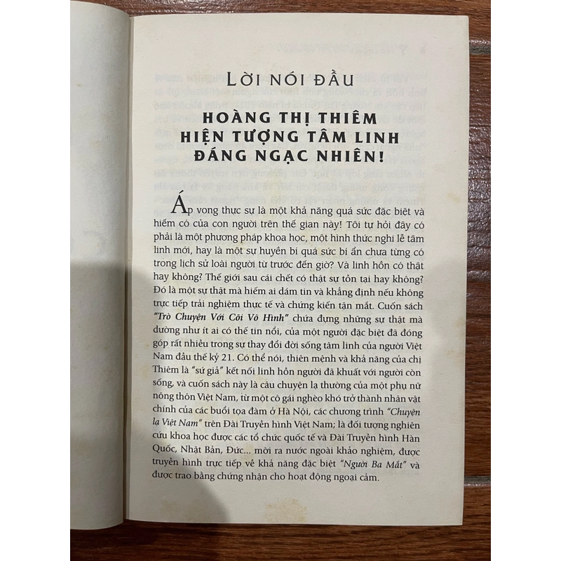 Trò chuyện với cõi vô hình - Tự truyện nhà ngoại cảm Hoàng Thị Thêm (9) 466514