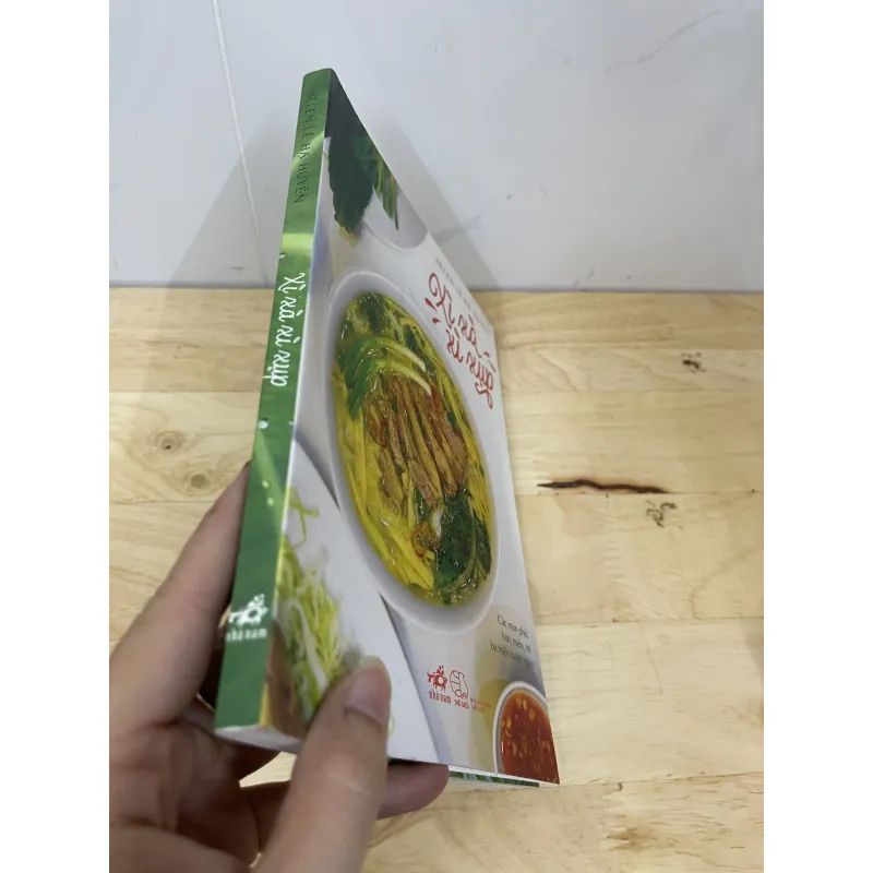 Xì xào ,xì xụp  933008