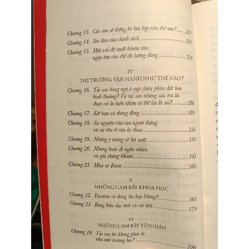 Kinh tế học dành cho đại chúng: Kinh tế học và đời sống thường nhật - Steven E. Landsburg 460209