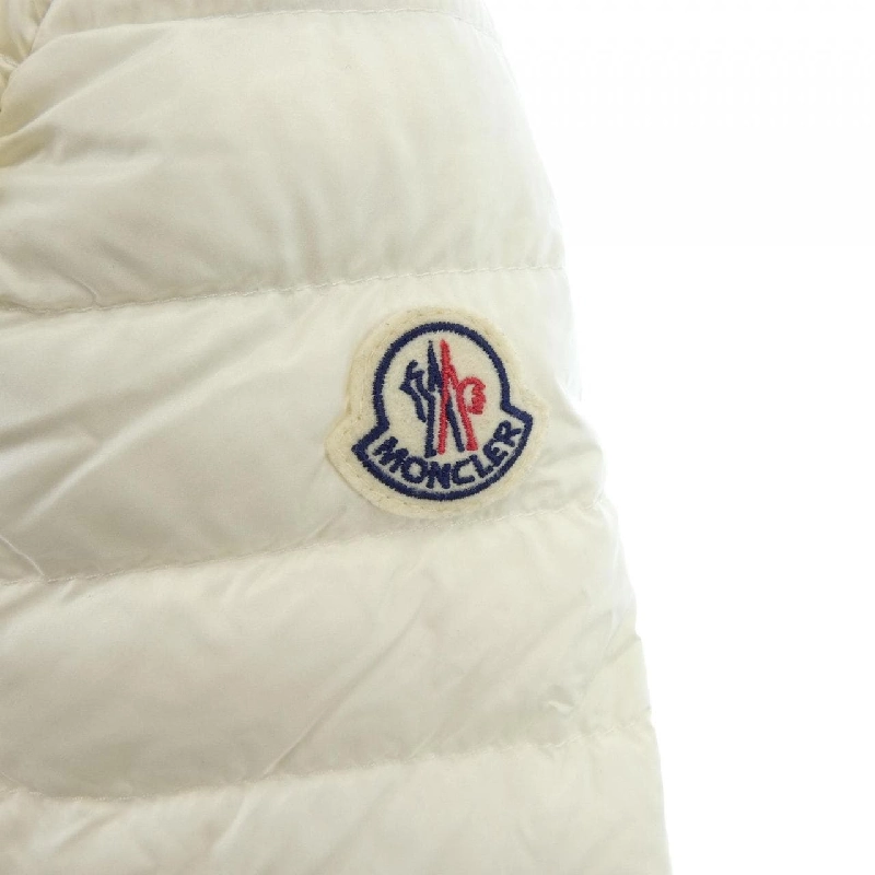 Áo khoác lông vũ MONCLER 639081