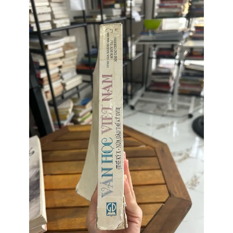 Văn học Việt Nam (Thế kỷ X – nửa đầu thế kỷ XVIII) – Đinh Gia Khánh (chủ biên) 594100