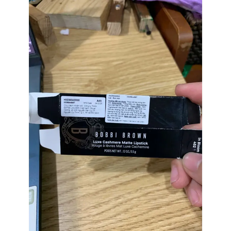 Son Bobbi Brown Luxe Cashmere Matte Lipstick 577843